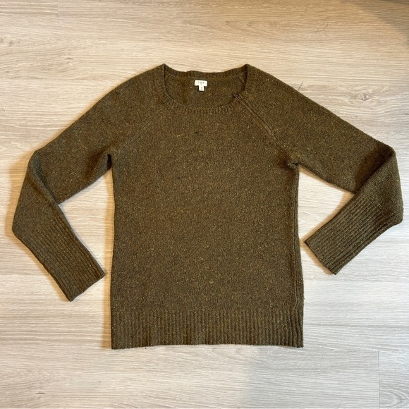 J. Crew Sweaters - J. Crew Women's Olive Green Lambs Wool Sweater with Shoulder Zipper Detail - S
